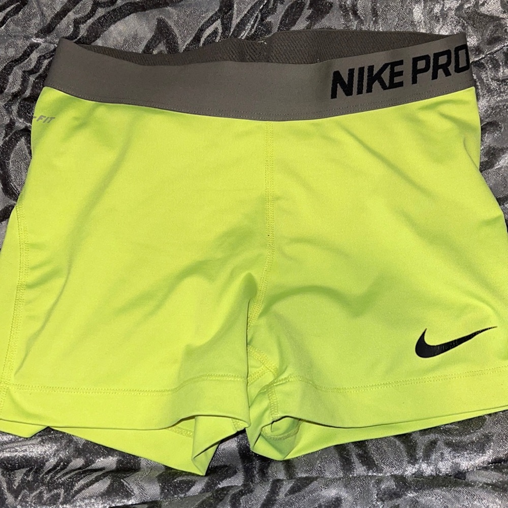 Nike pro spandex